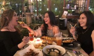 Restoran Di Pacific Place Tempat Makan Restaurant Makanan Food Court Resto Jakarta Halal Mall Enak Kimukatsu Menu Ritz Carlton Scbd Yang Ada Private Room Daftar Sudirman Padang Paul Rumah Minuman Hokben Ramah Anak Lantai 5 Zomato Murah Smoking Area Yg Baru Buffet Bagus Bali Best Bisa Merokok Century Cina Chamber Chinese Dan Cafe Hotel Favorit Indonesia Italia Korea List Kapal Katsu Keluarga Keren Kintan Perahu Pizza Ramen Recommended Romantis Sushi Steak Sunda Seafood Sopra Shabu Terbaik Termahal Thai Thailand Unik Vegetarian 8 Treasures