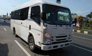 10 Rental Elf Di Madiun Buat Yang Mau Wisata Rame-Rame