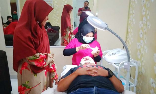 Klinik kecantikan di pekanbaru dokter terbaik panam aira riau loker kusuma yang bagus harga jalan nangka lowongan kerja natasha arifin ahmad awal bros yg paling diva clinic kota flower flora florence dr ikhwandi paus 2023 murah nama2 suntik putih ratih terbagus tempat