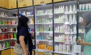 Toko Kosmetik Terlengkap Di Banjarmasin Princess Mahkota Laris Wardah Grosir Kota Sultan Adam Yang Ada Shopee Alamat Murah Banjarbaru Dimana Princes Duta Mall Online Dekat Saya