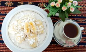 13 Referensi Jajanan Dan Kue Khas Di Daerah Bugis Untuk