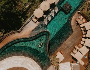 Berapa Harga Berenang Di Hanging Garden Ubud Tanpa Menginap?