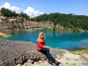 Telaga Biru Cisoka Indah Tapi Berbahaya, Benarkah?