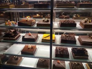 Dapur Cokelat Pik, Buka Jam Berapa?