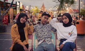 Seven Sky: Open Street Food Court Yang Lagi Nge-Hype Di