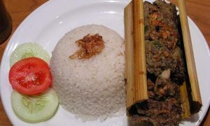 10 Daftar Pilihan Makanan Khas Daerah Toraja Yang Rasanya Mantap,