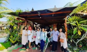 Mang Engking Godean Harga Menu Jogja 2023 Telepon Rumah Makan No Telp Minggir Sleman Regency Gubug Sejarah Daftar Kabupaten Daerah Istimewa Yogyakarta Zomato Kampus Makanan Paket