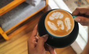 Cari Tempat Ngopi Di Tebet? Simak 10 Rekomendasi Coffeeshop Paling