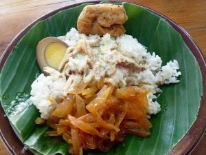 10 Warung Nasi Ayam Paling Enak Di Semarang, Rugi Kalo