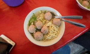 10 Daftar Gerai Bakso Di Jakarta Timur Yang Enak Dan