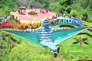 Batu Flower Garden, Wisata Buatan Yang Terletak Di Dalam Kawasan