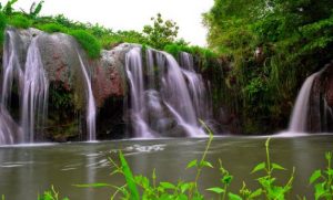 6 Rekomendasi Wisata Air Terjun Di Daerah Tulungagung Yang Indah