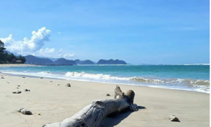 10 Gambar Pantai Lhoknga Aceh, Lokasi Alamat, Fasilitas Wisata +