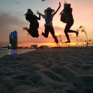 9 Alasan Mengapa Wajib Mengunjungi Pantai Ancol Saat Di Jakarta