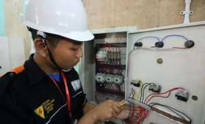 Bingung Cari Tukang Listrik Panggilan Terdekat Di Bandung, Yuk Cek