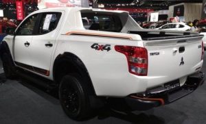Mau Sewa Alphard Matic? Coba 10 Daftar Rental Mobil Jayapura