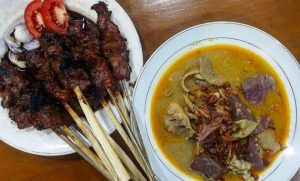 Sate Kambing Haji Giyo, Kelezatan Hakiki Yang Sudah Ada Sejak